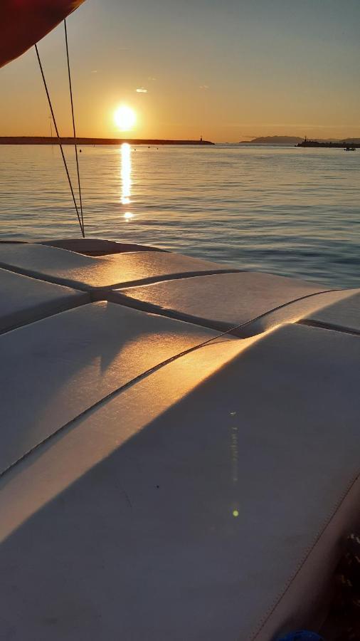 Bed & Boat Brezza Del Mare Hotel Viareggio Luaran gambar